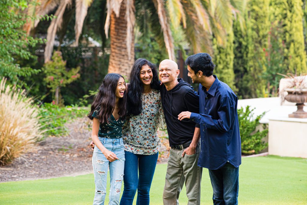 Fun Family Portraits In Your Backyard