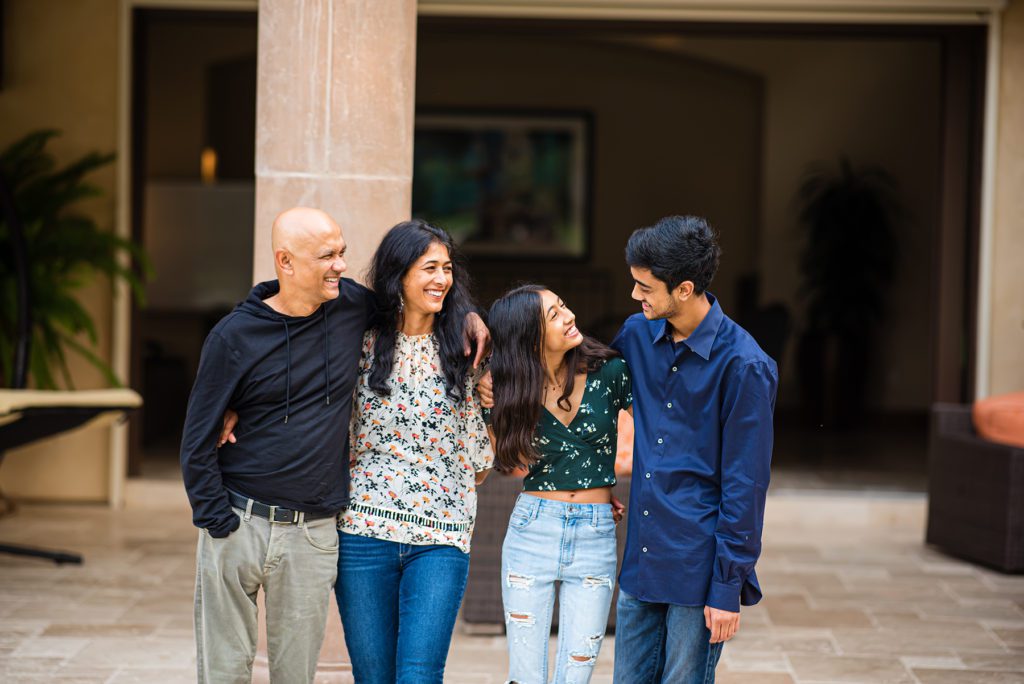 Fun Family Portraits In Your Backyard