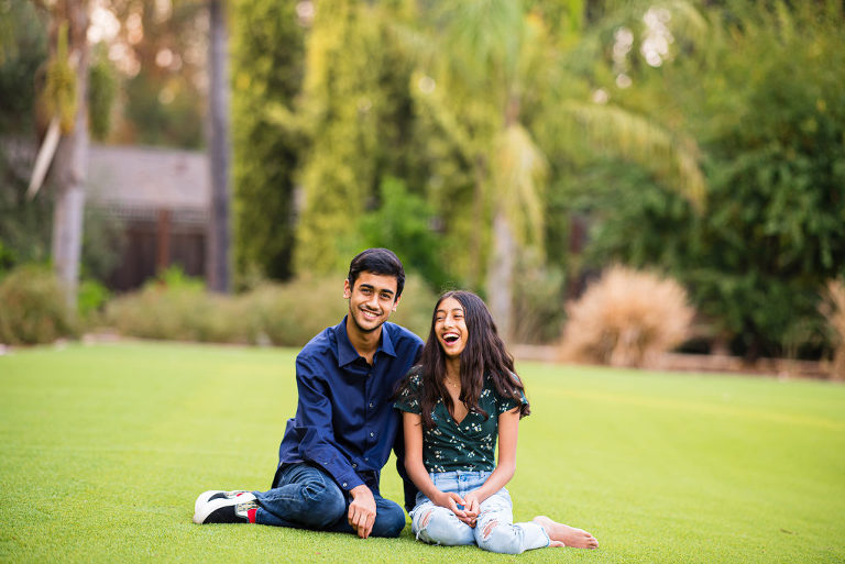 Fun Family Portraits In Your Backyard