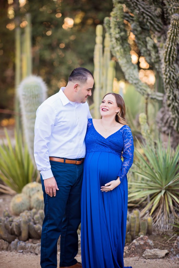 maternity portraits at the arizona cactus garden