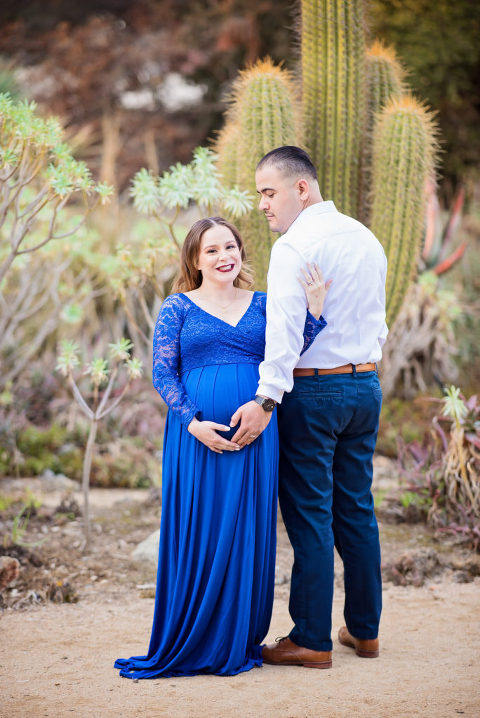 maternity portraits at the arizona cactus garden