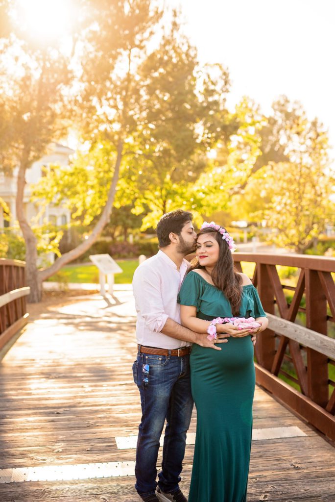 maternity portraits on a weekday