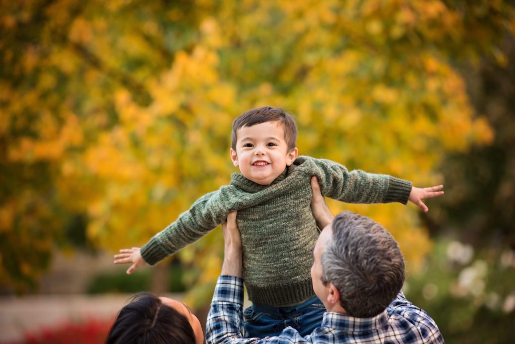 make family portraits fun for kids