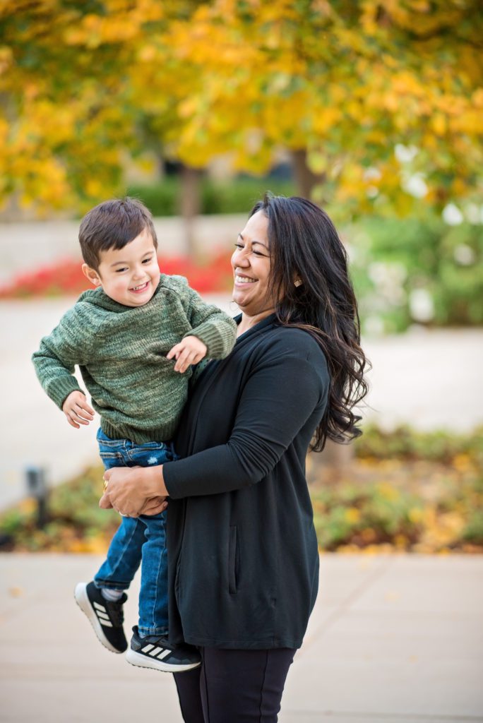 make family portraits fun for kids