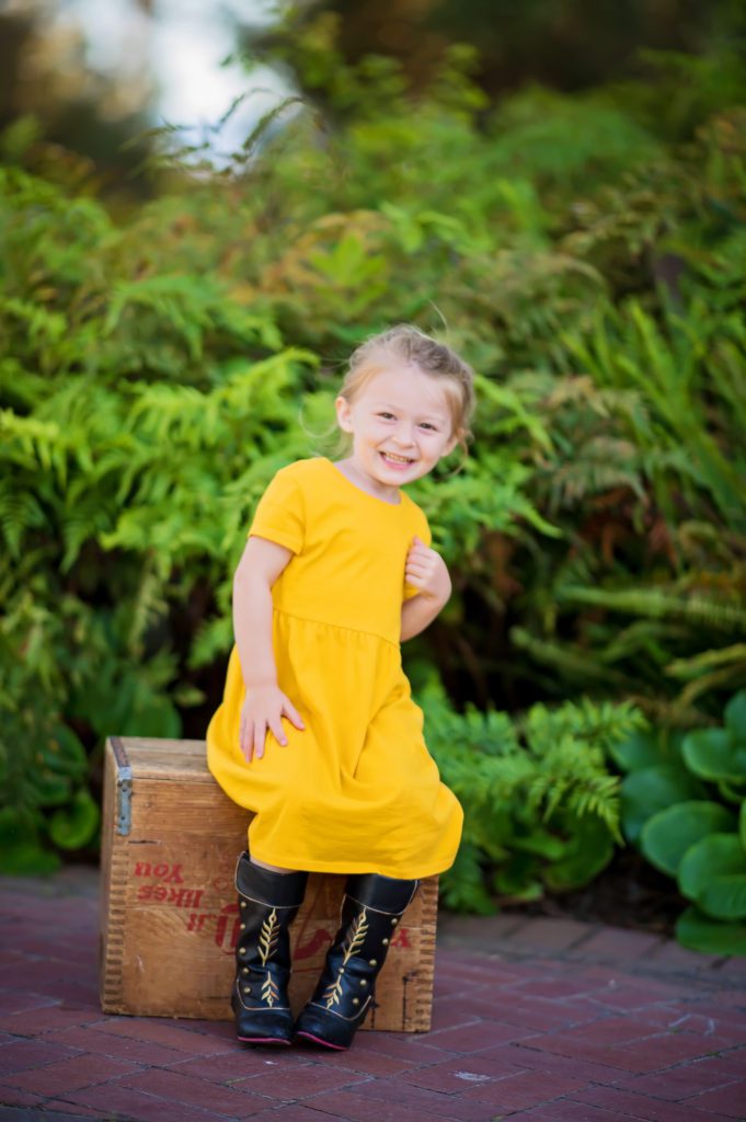 how to prepare for your first family portrait with children
