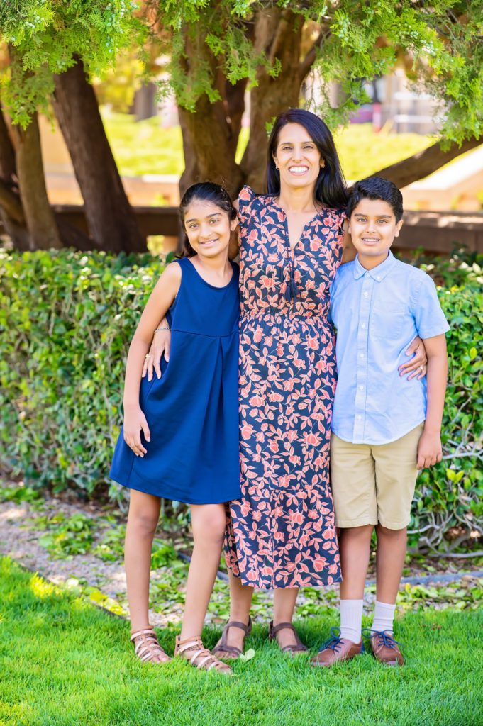 Fun And Engaging Family Portraits With Older Kids