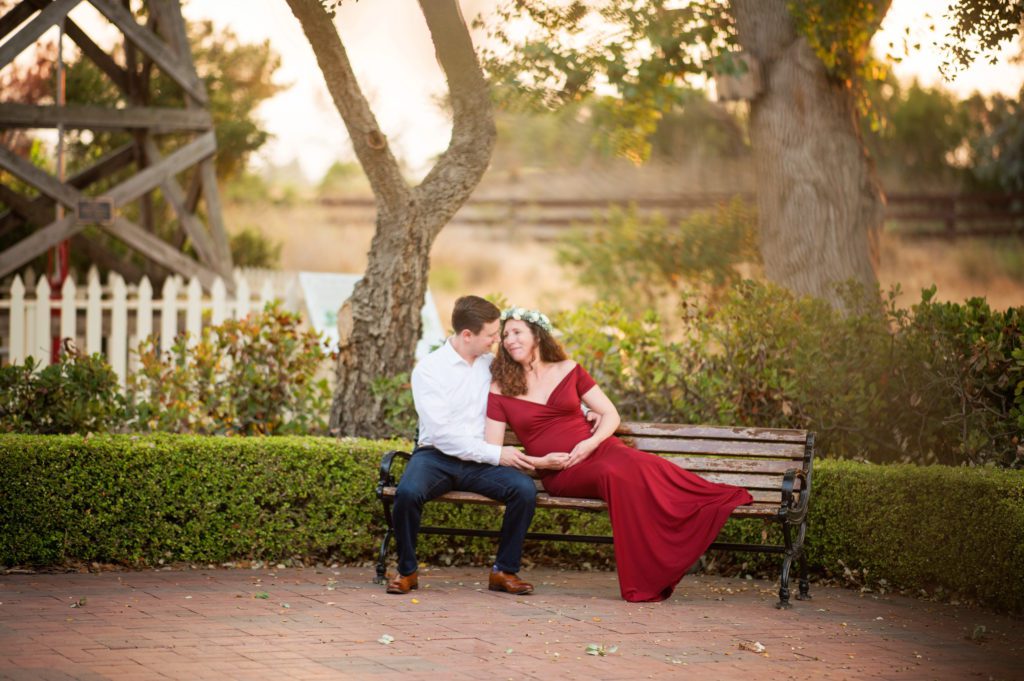 is golden hour the best time to take maternity portraits