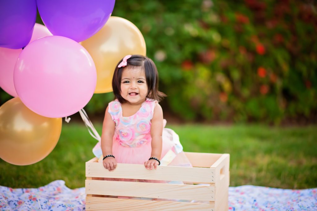 Children Feel Comfortable For Family Portraits