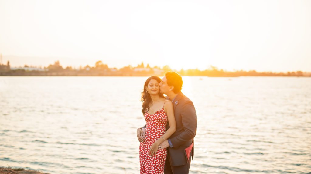 intimate engagement portrait poses