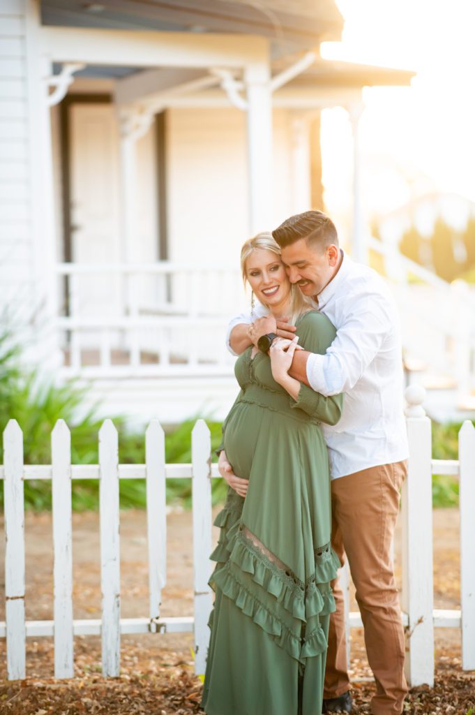 sunset maternity portraits at bernal ranch park