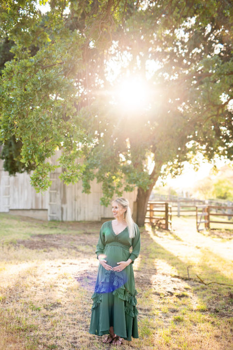 sunset maternity portraits at bernal ranch park