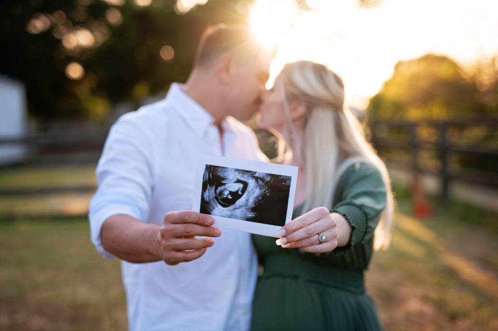 sunset maternity portraits at bernal ranch park
