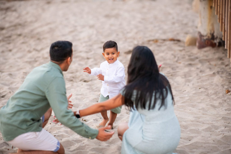 When Is The Best Time For A Beach Family Portrait Session