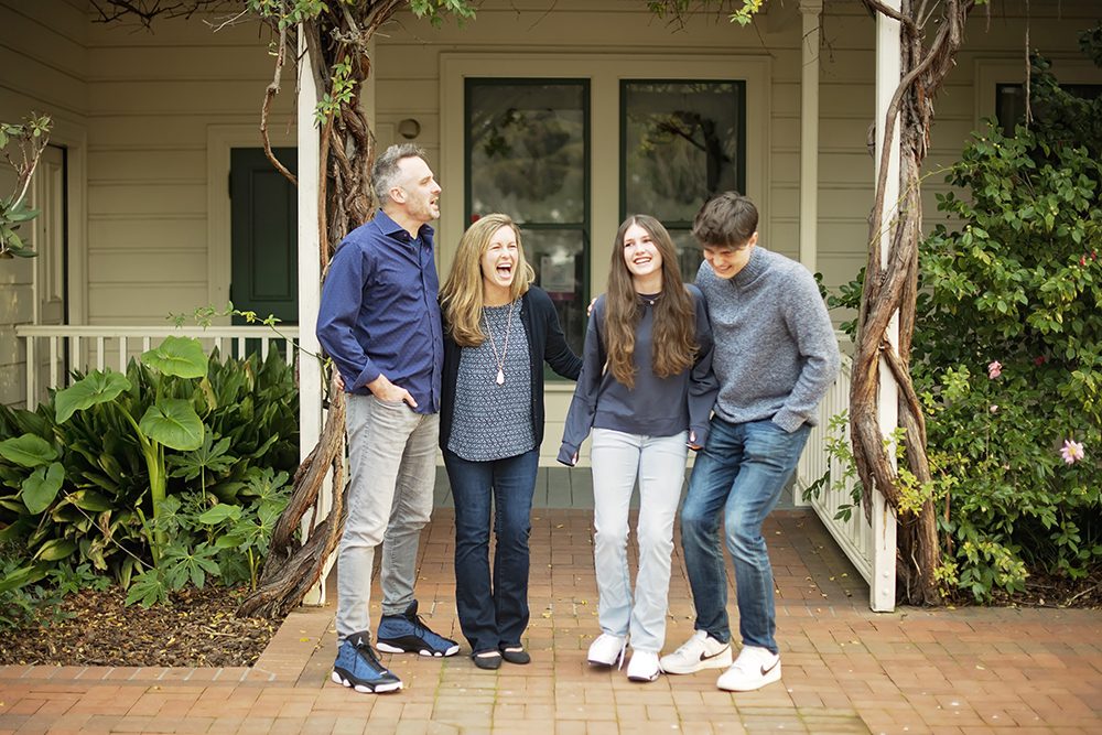 how to make family portraits fun for teens