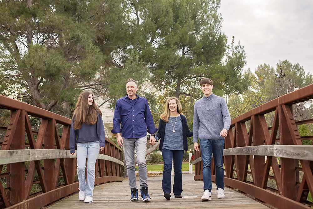 how to make family portraits fun for teens