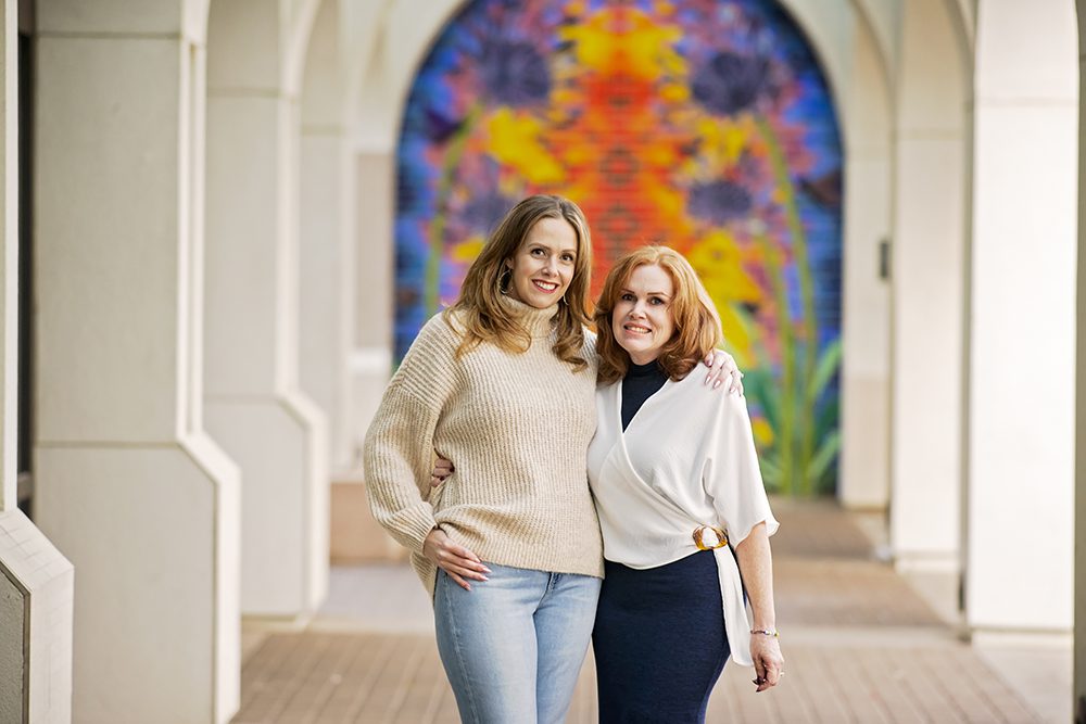 planning family portraits with extended family