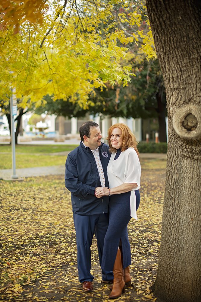planning family portraits with extended family
