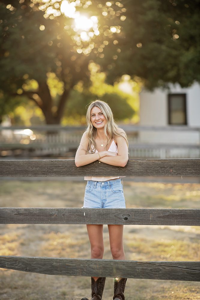 senior portraits at bernal ranch park