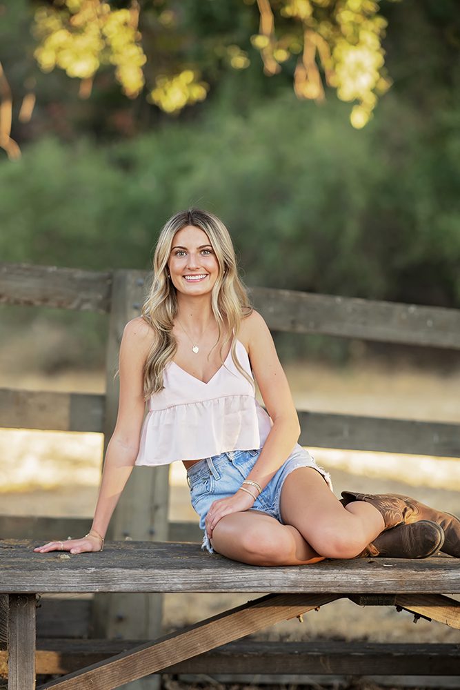 senior portraits at bernal ranch park