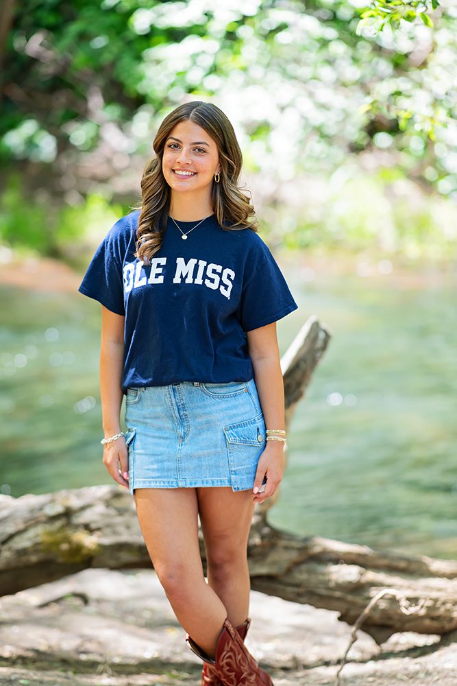 senior portraits at Oakmeadow Park