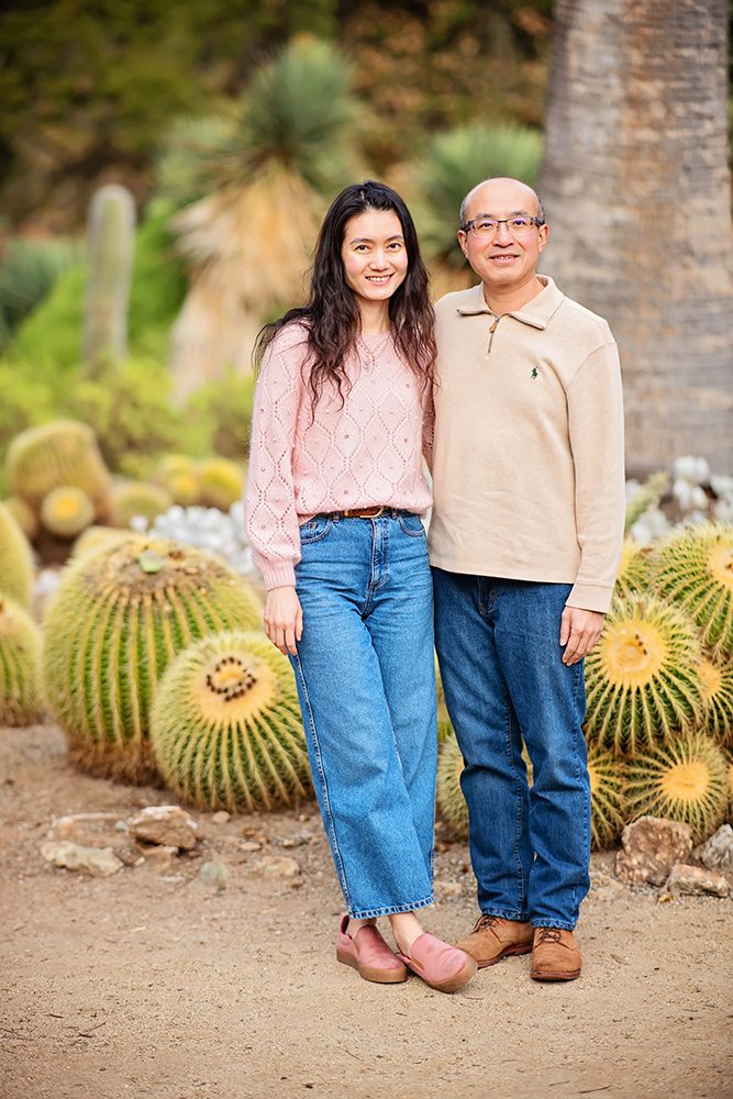 How To Take Family Portraits With Your Pets