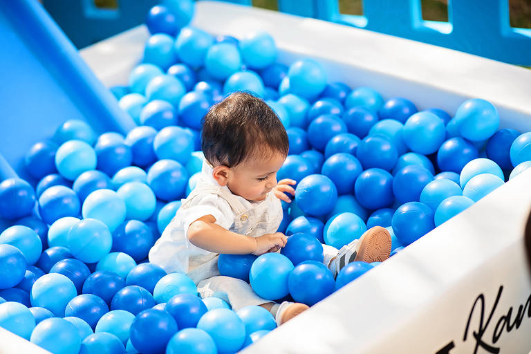 Benefits of Throwing a 1st Birthday Party In Your Backyard