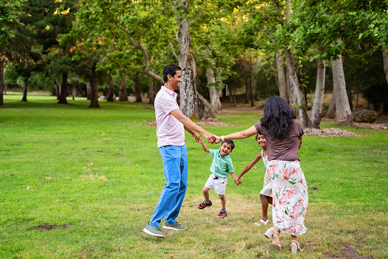 Family portraits in Saratoga