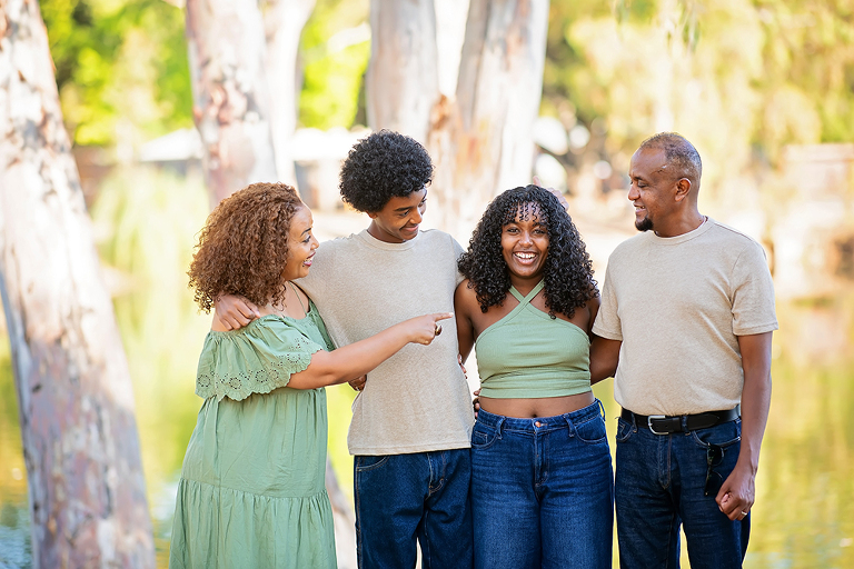 early morning family portraits at Vasona Park