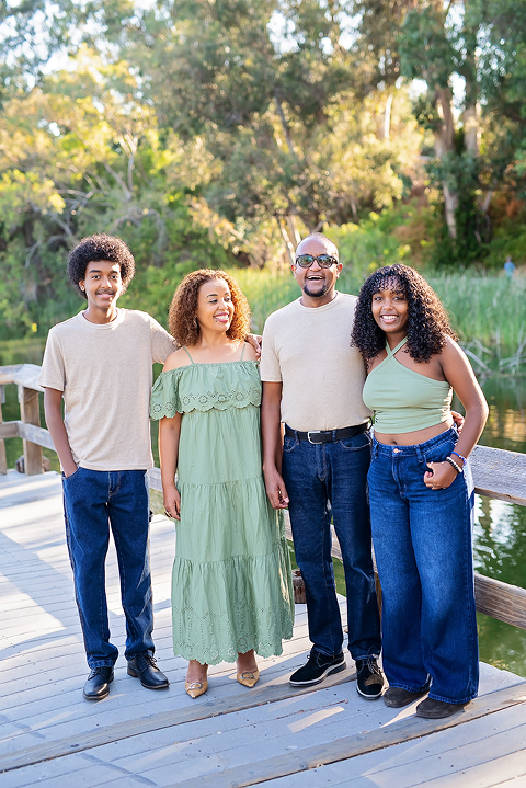 early morning family portraits at Vasona Park