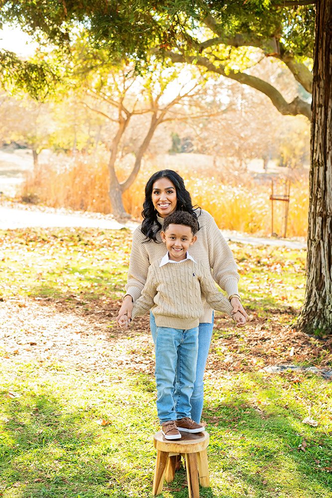 extended family portraits in San Jose