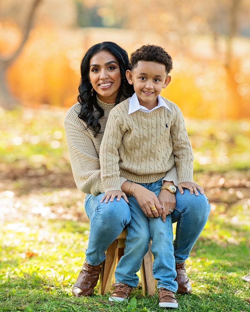 extended family portraits in San Jose
