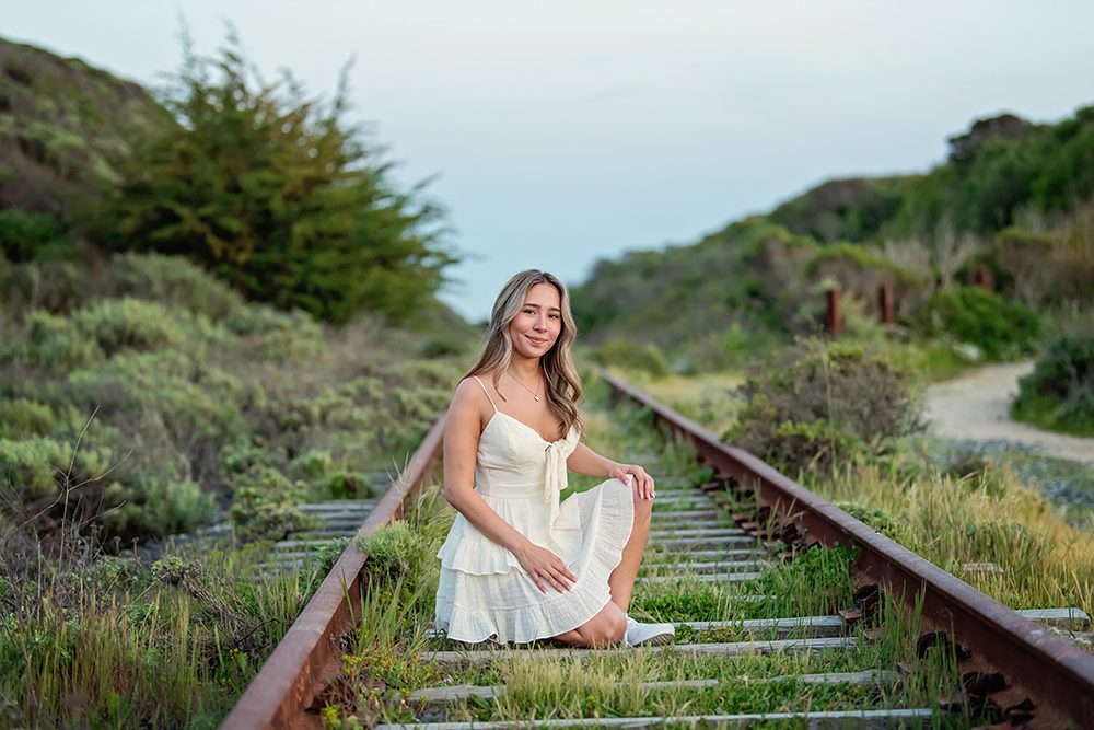 Beach senior portraits at Shark Fin Cove