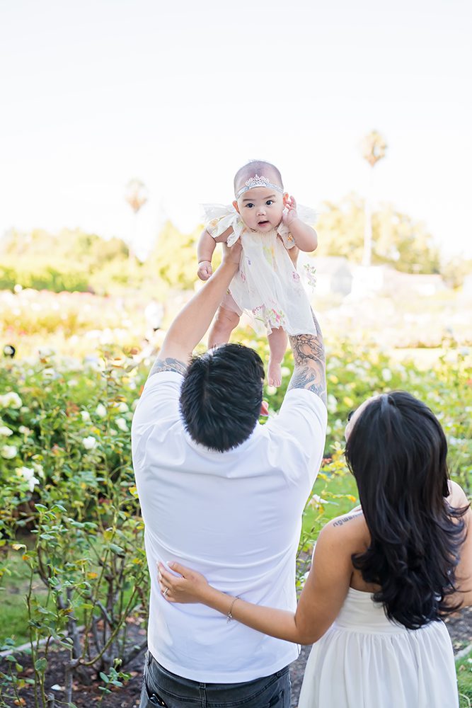 6th Month Baby Family Portraits At The Municipal Rose Garden