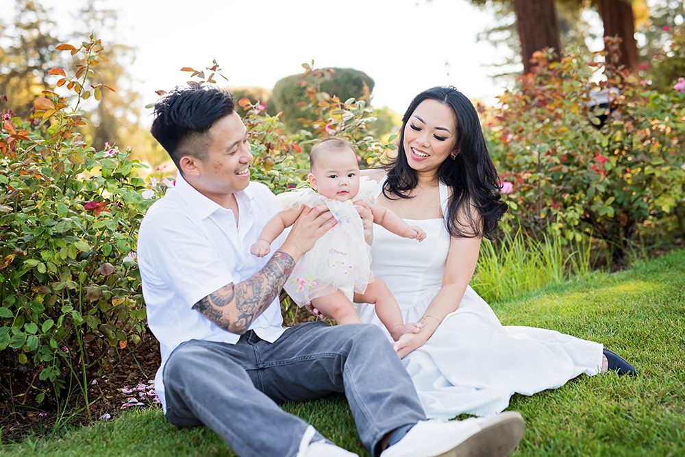6th Month Baby Family Portraits At The Municipal Rose Garden