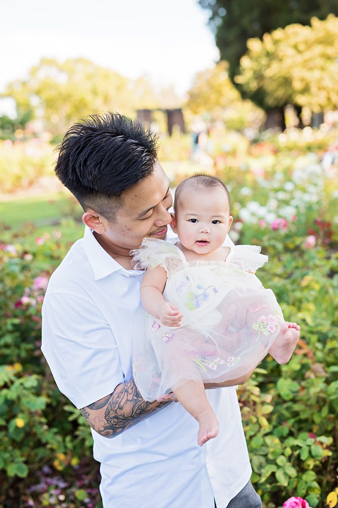 6th Month Baby Family Portraits At The Municipal Rose Garden