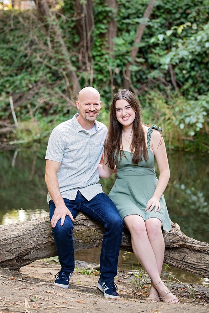 golden hour extended family portraits at Vasona Park