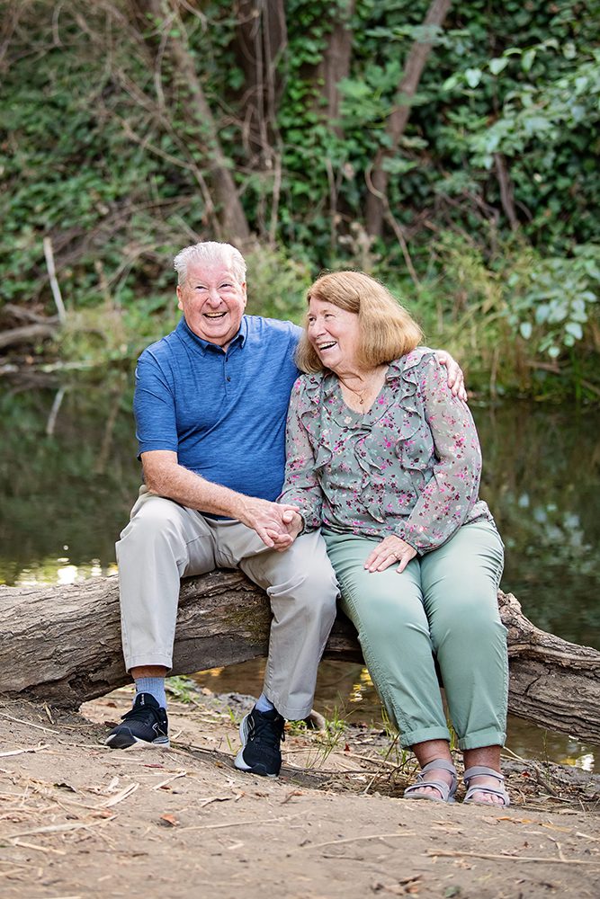 golden hour extended family portraits at Vasona Park