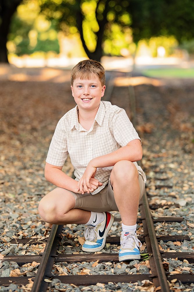 golden hour extended family portraits at Vasona Park