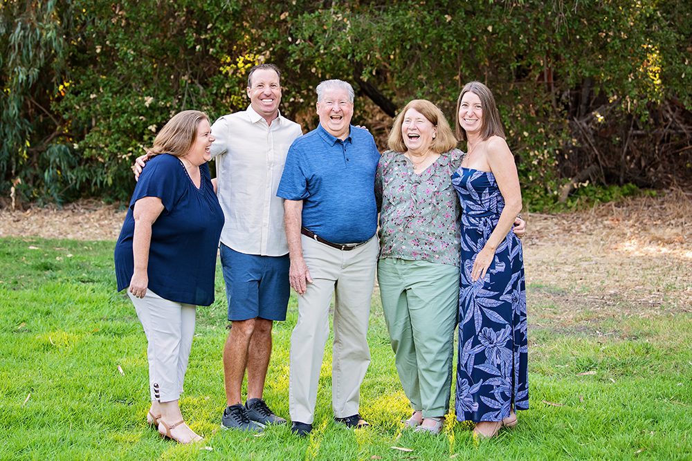 golden hour extended family portraits at Vasona Park