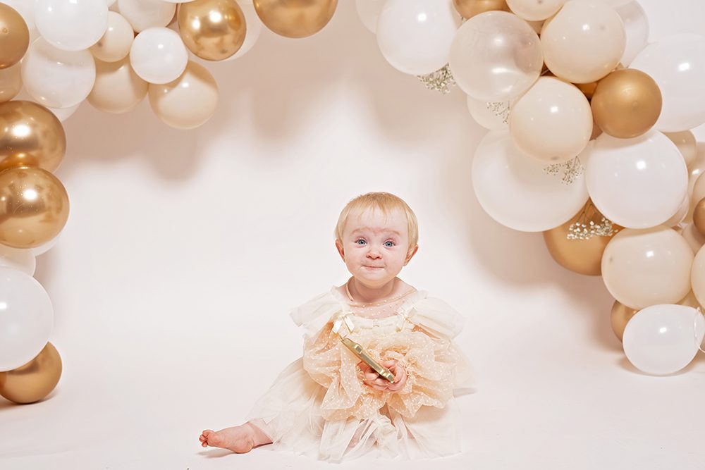 studio cake smash portraits in San Jose