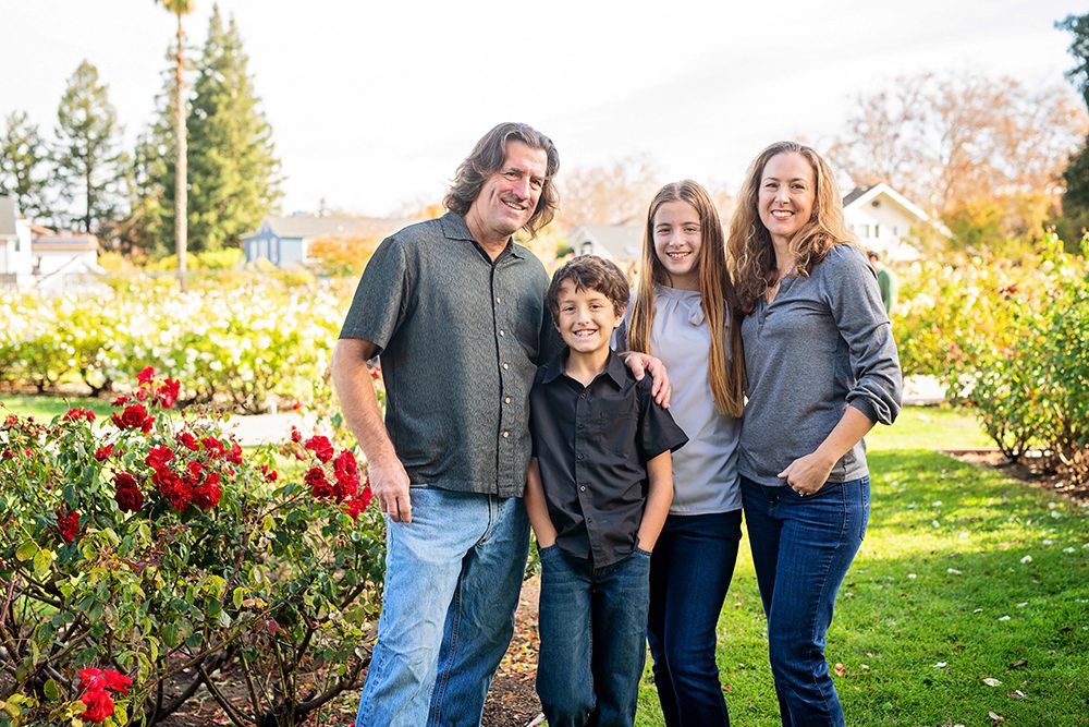 the best lighting for outdoor portraits