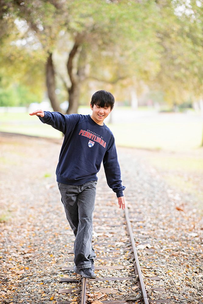 Fun and Candid Senior Portraits at Vasona Park