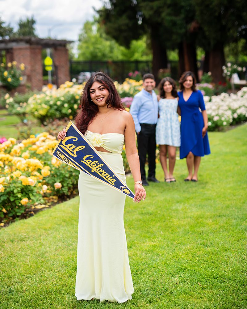 high school senior portraits at the Municipal Rose Garden