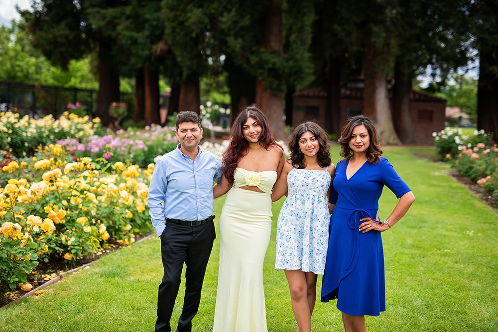 high school senior portraits at the Municipal Rose Garden