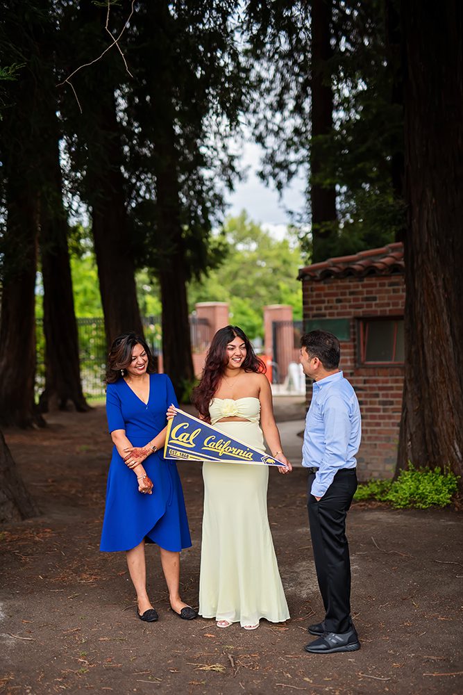 high school senior portraits at the Municipal Rose Garden