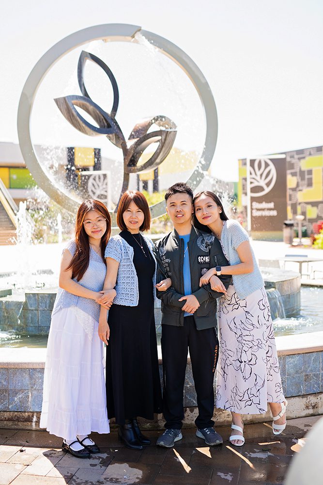 Family Portraits at Evergreen Valley College