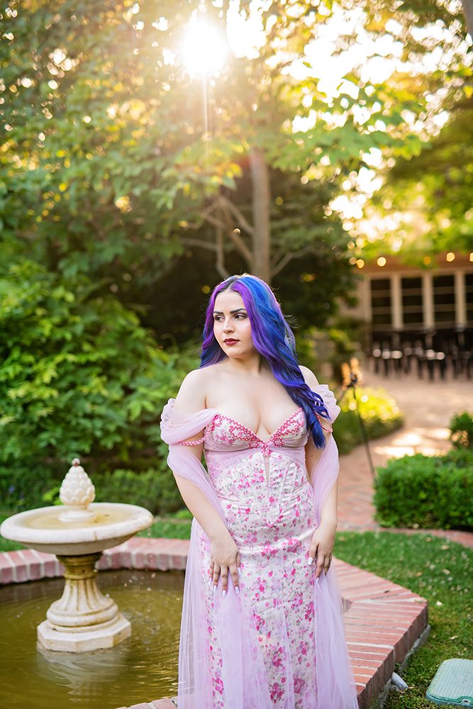 graduation portraits at the Elizabeth Gamble Garden