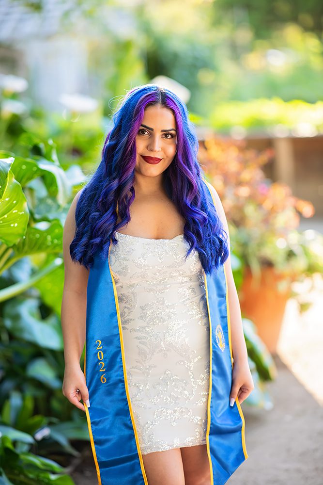 graduation portraits at the Elizabeth Gamble Garden