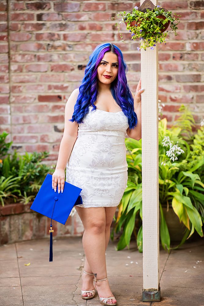graduation portraits at the Elizabeth Gamble Garden