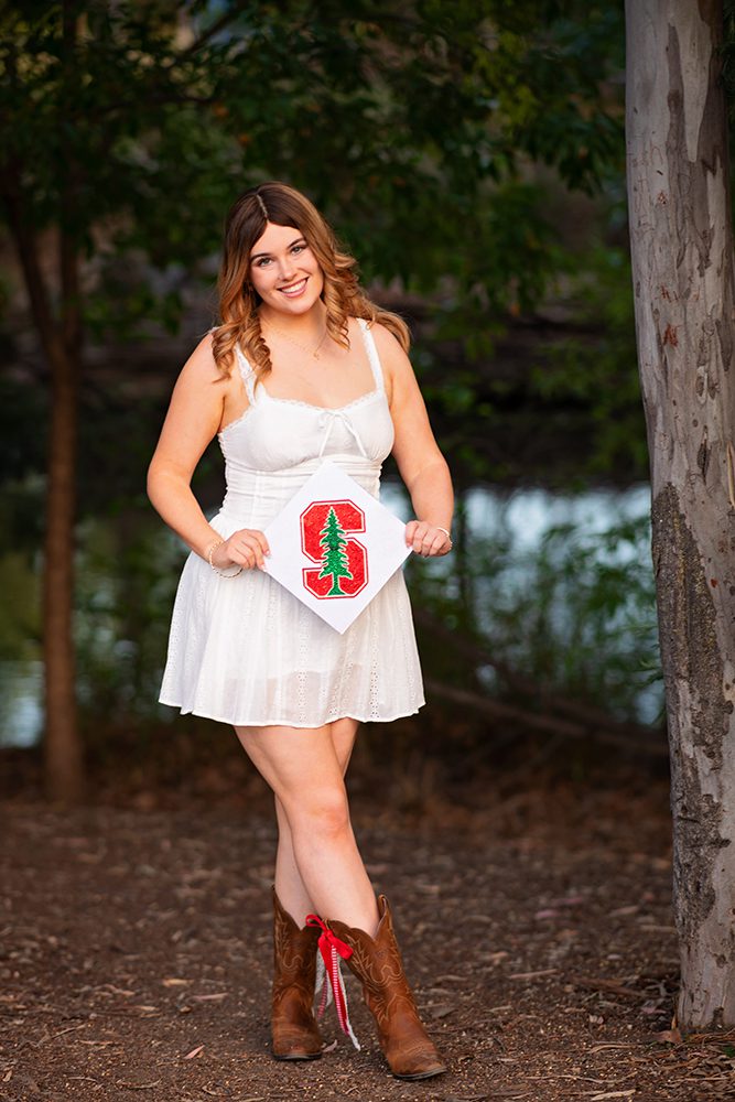 senior portraits at Vasona Park